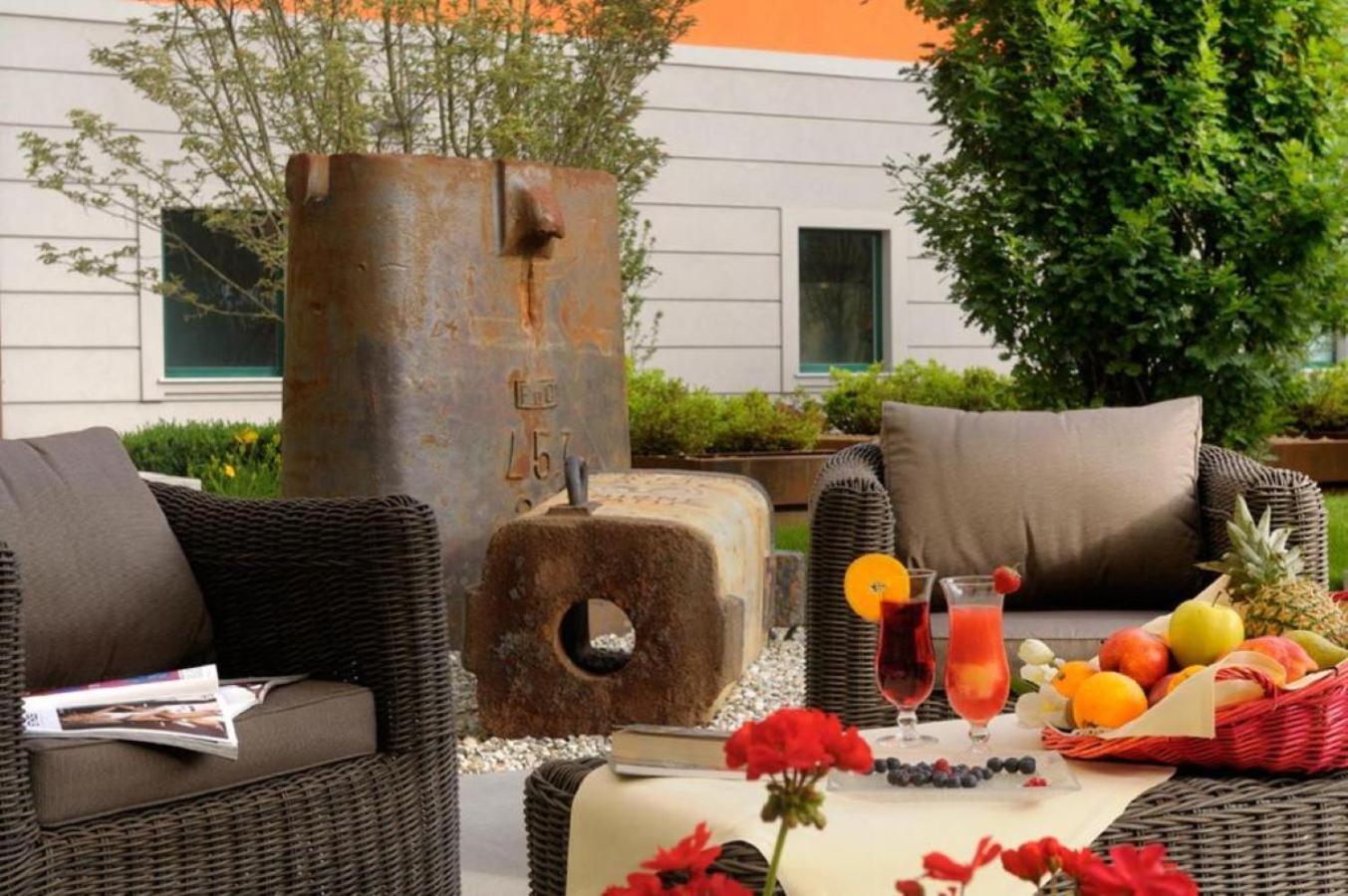 Best Western Falck Village Milano Sesto Sesto San Giovanni Exterior foto